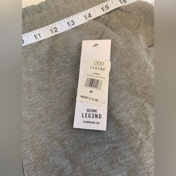 5 for $25- NWT - originally $32- LEG3ND Gray Shorts Size Medium - Picture 15 of 16